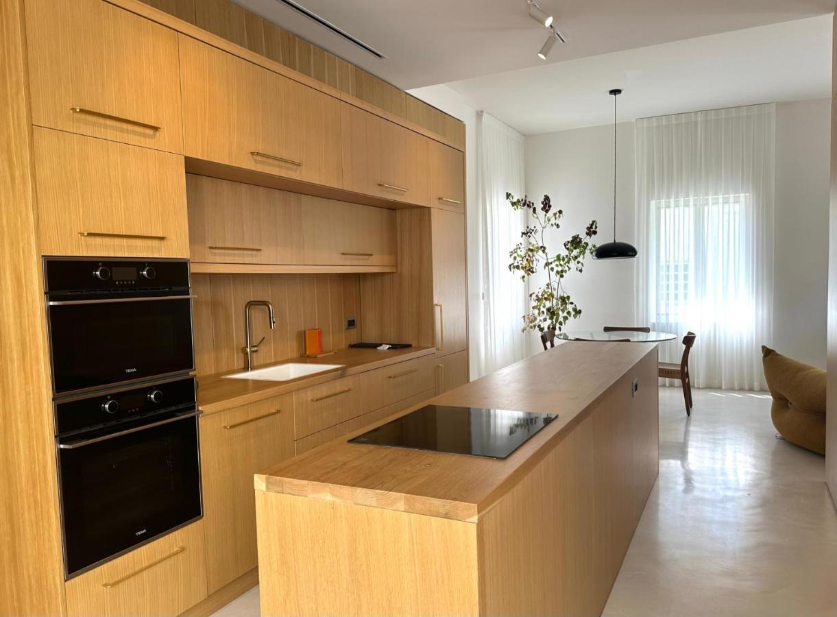 Rothschild 69 Hotel Tel Aviv Eksteriør billede